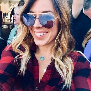 Meet your Posher, Ashleigh